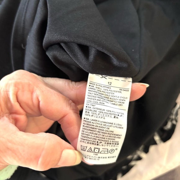 NWOT Banana Republic Black and White Bow Print Dress SZ 12 - Picture 10 of 12